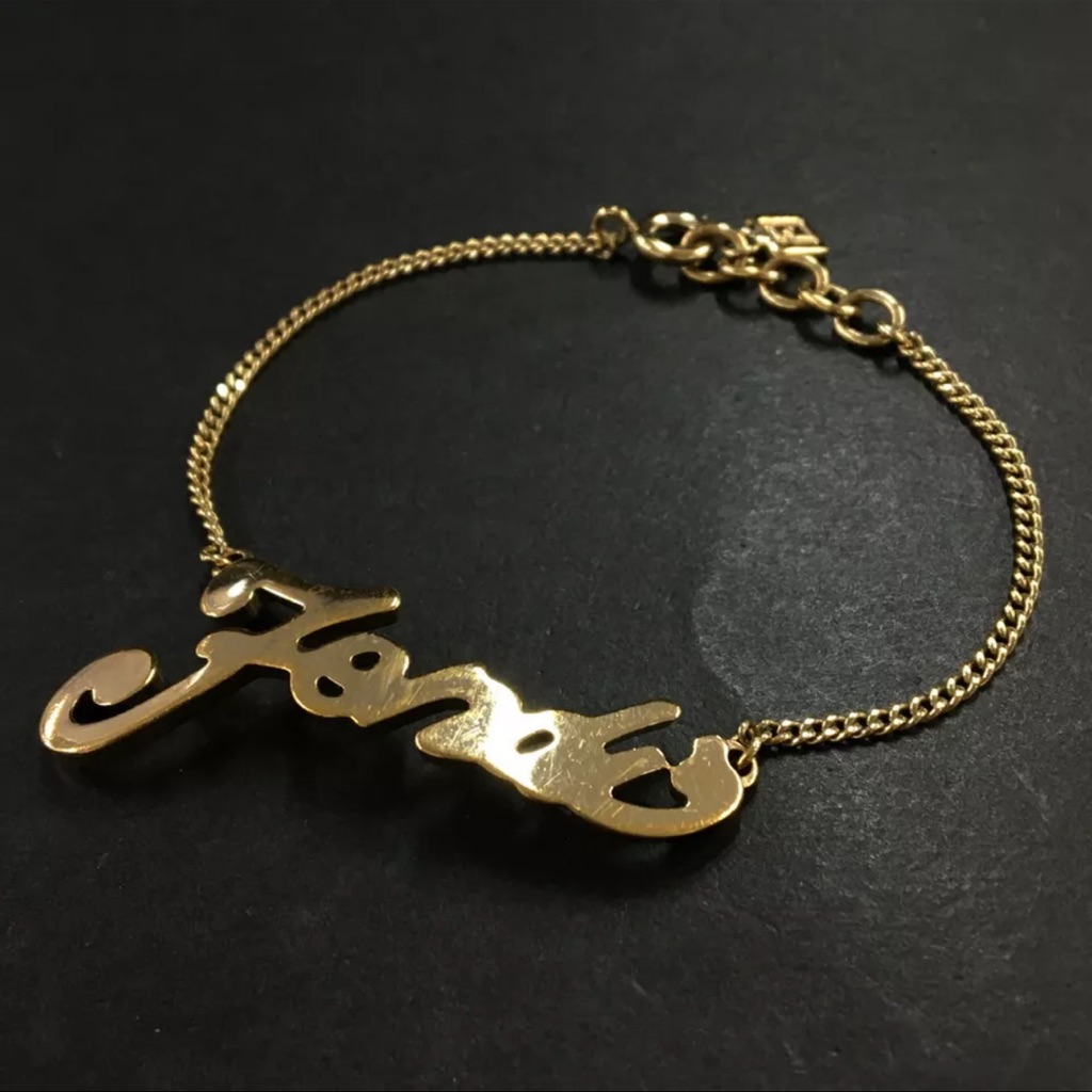 Auth Fendi Logo Gold Tone Bracelet 395$